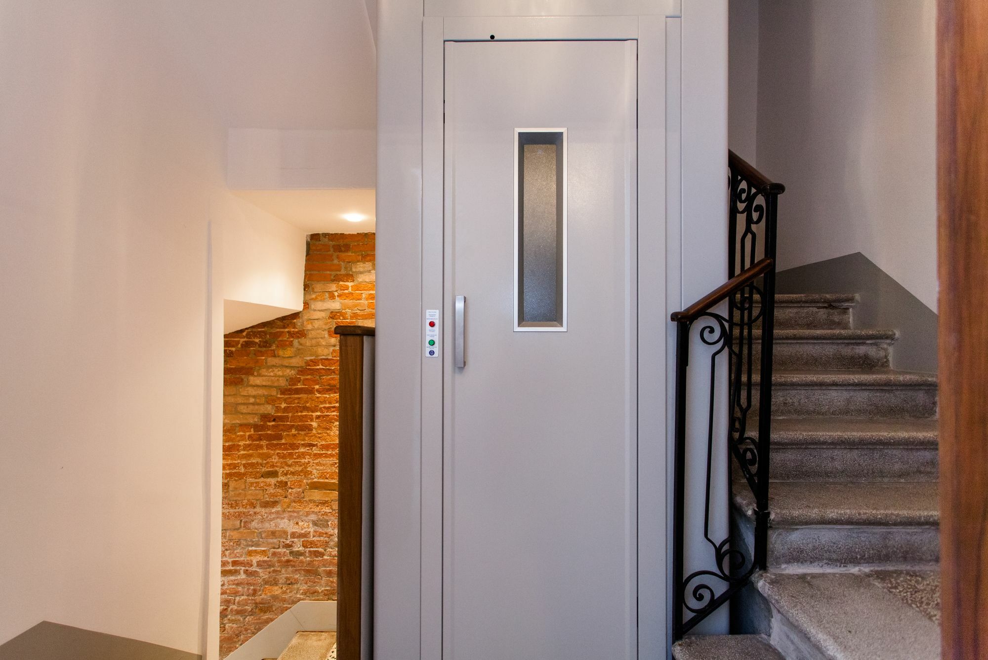Prince Apartments Венеция Экстерьер фото